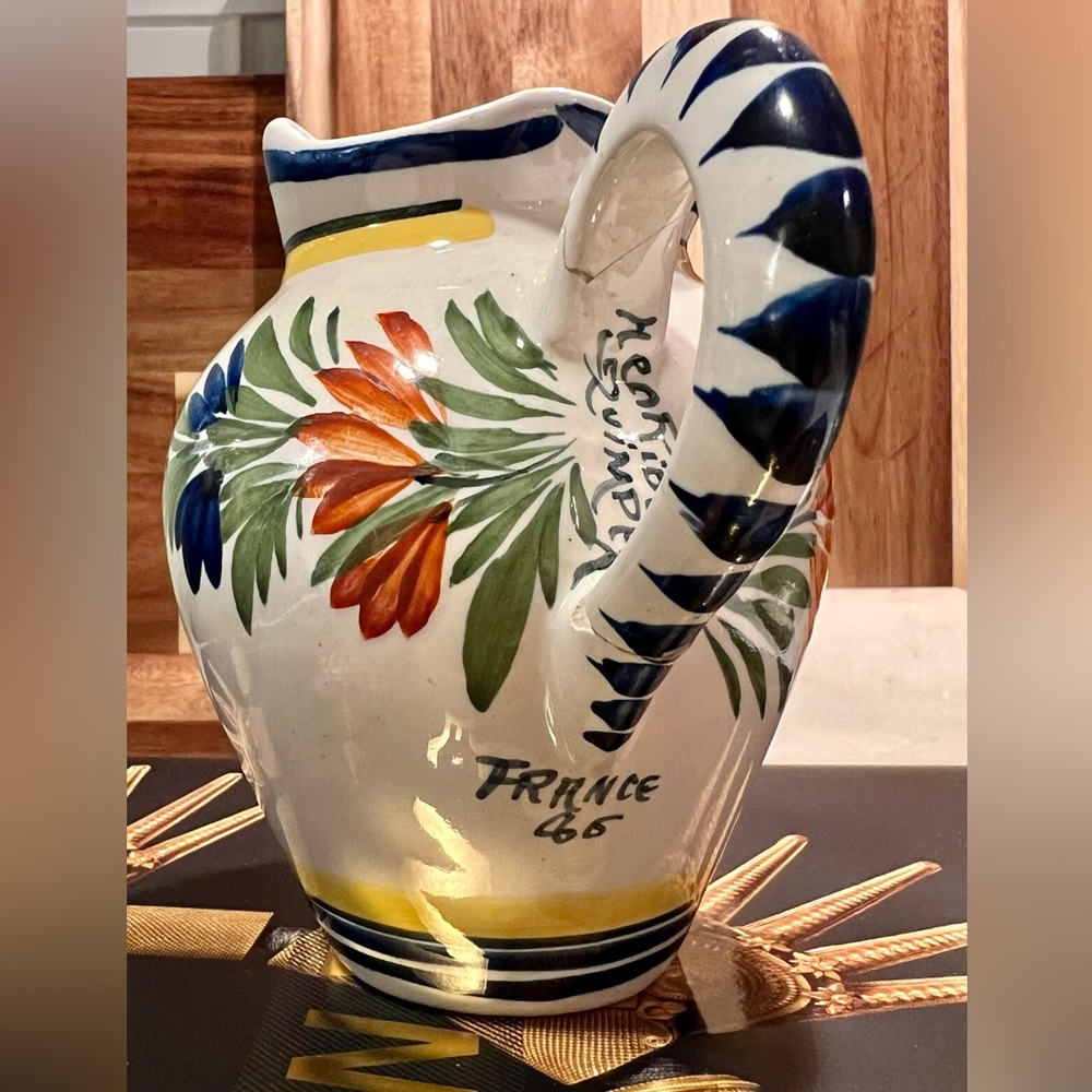 Henriot Quimper French Faience Pitcher Hand-Painted France 1986 Vintage - Picture 7 of 10